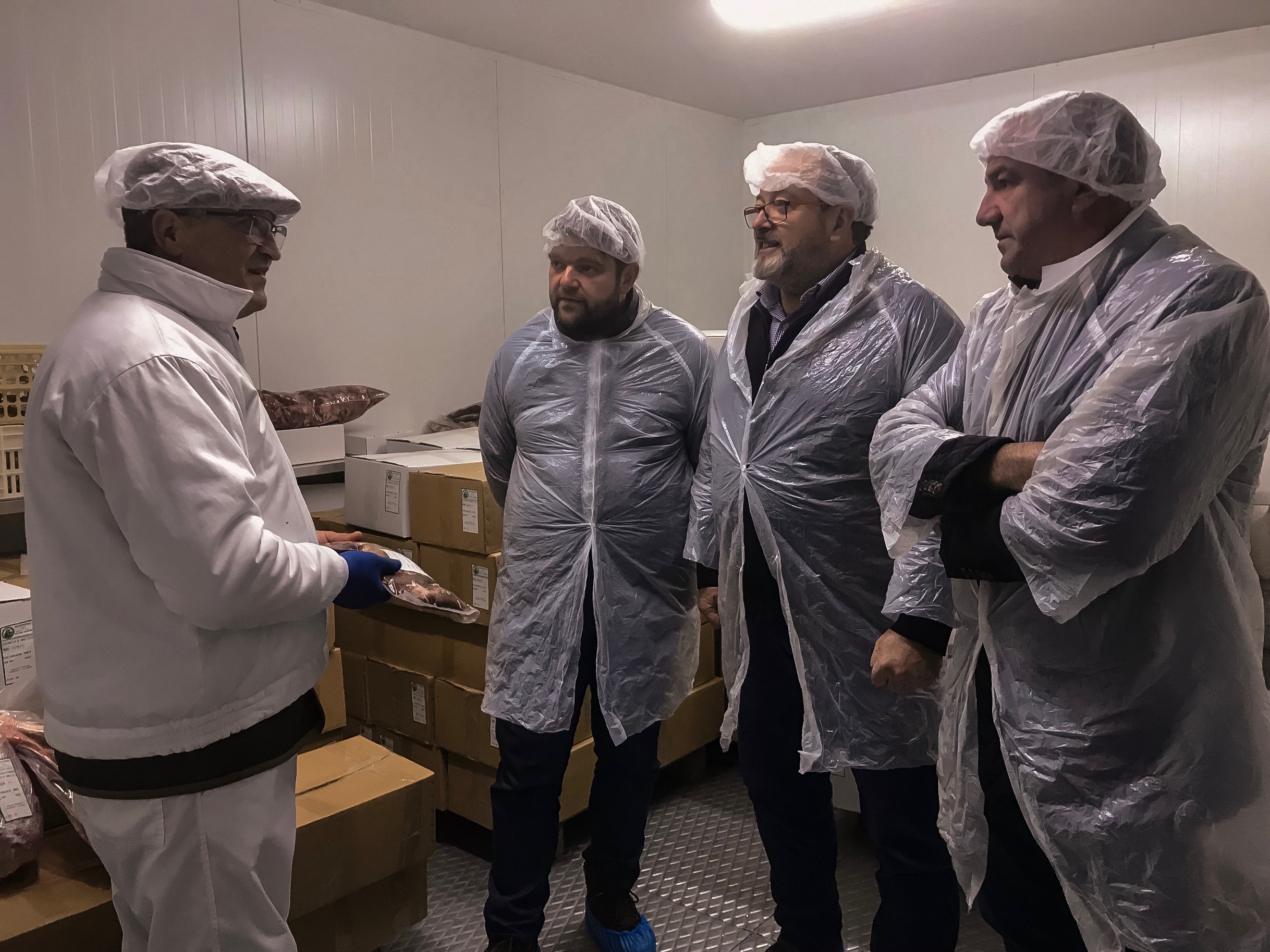 380 animais, 8 toneladas de carne cinexética e vendas en Galicia e Portugal, resultados da tempada no centro de despece da Deputación na Fonsagrada