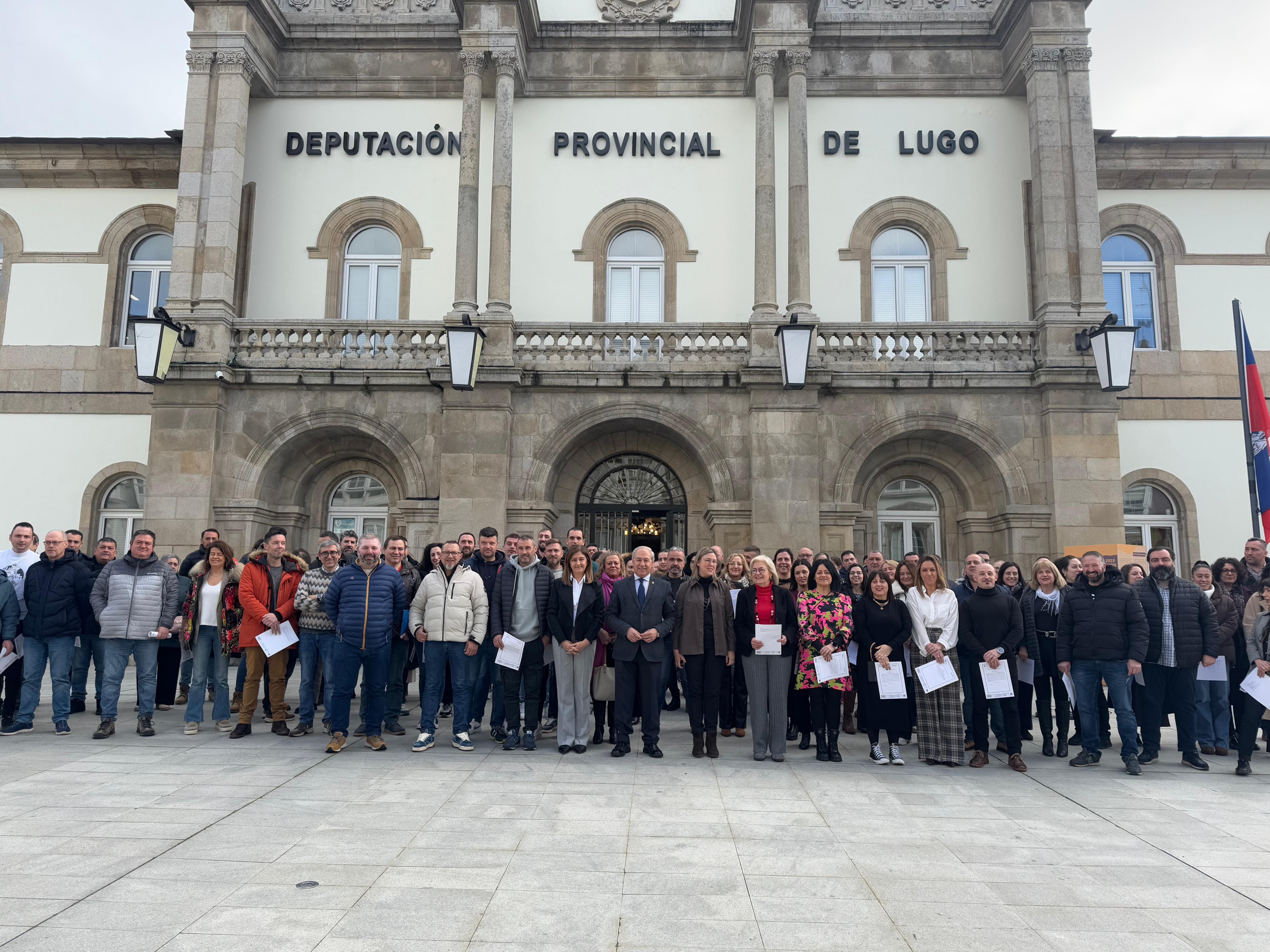 Entrega diplomas Plan Agrupado