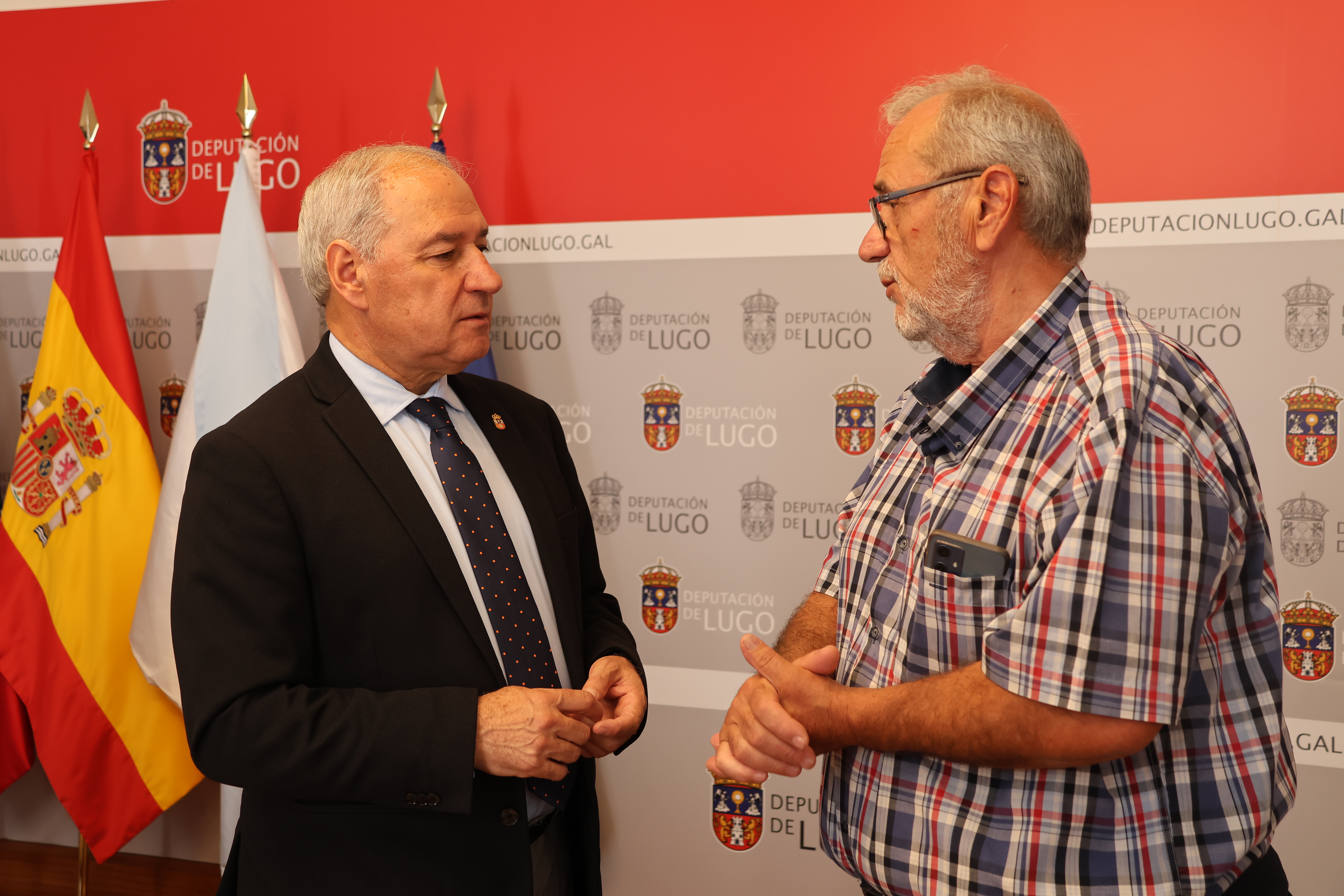 Sinatura convenio AFA Viveiro